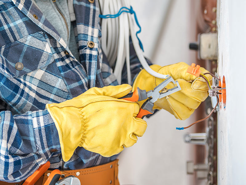 electrician-working-on-wiring-pennsauken-nj
